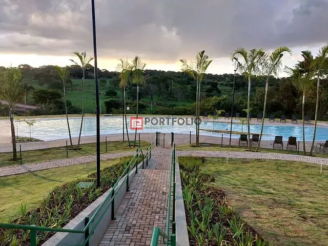 Terreno com 281m², à venda, no bairro Jardins Parma em Senador Canedo