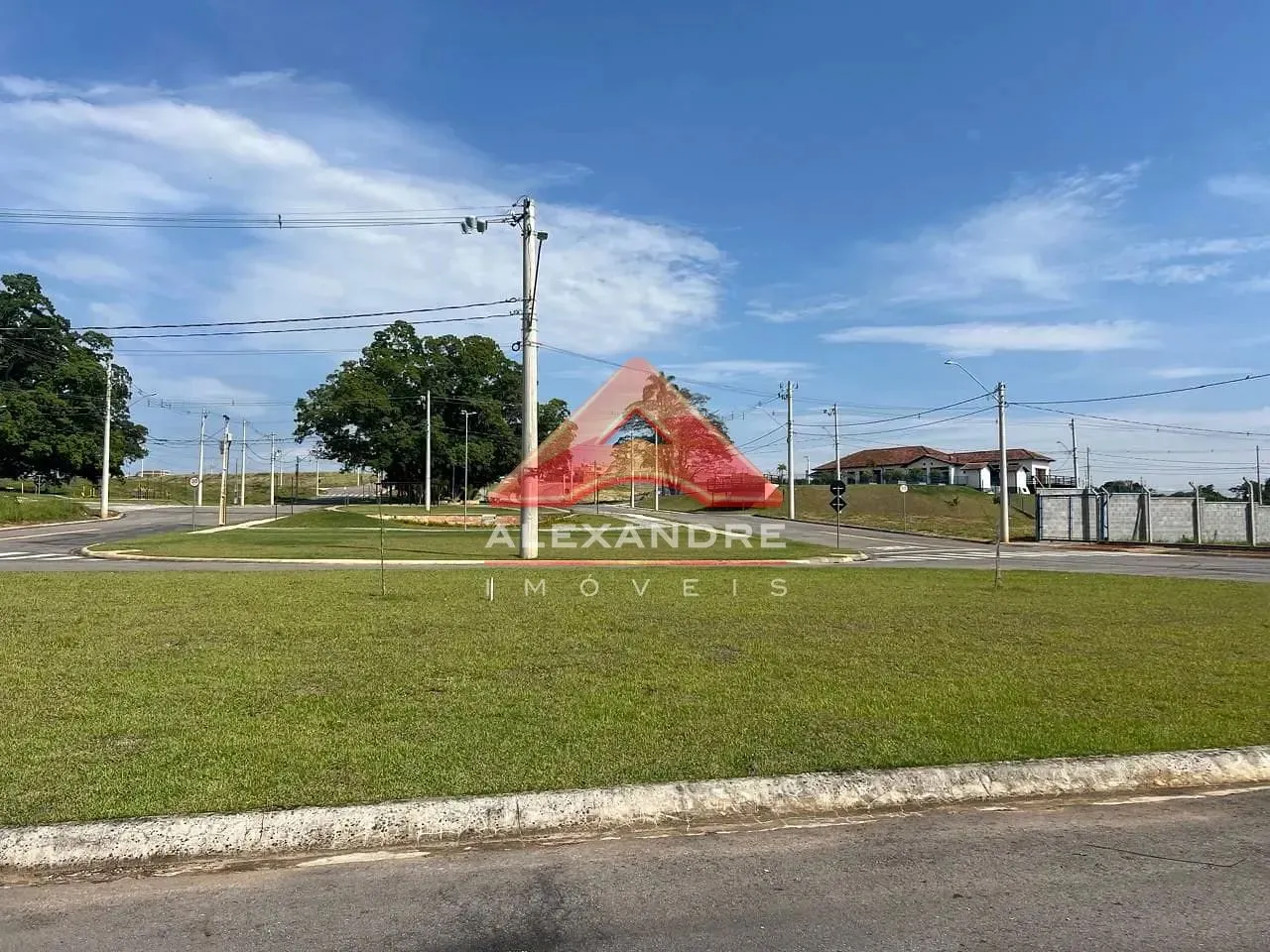 Terreno, 322 m² - Foto 1