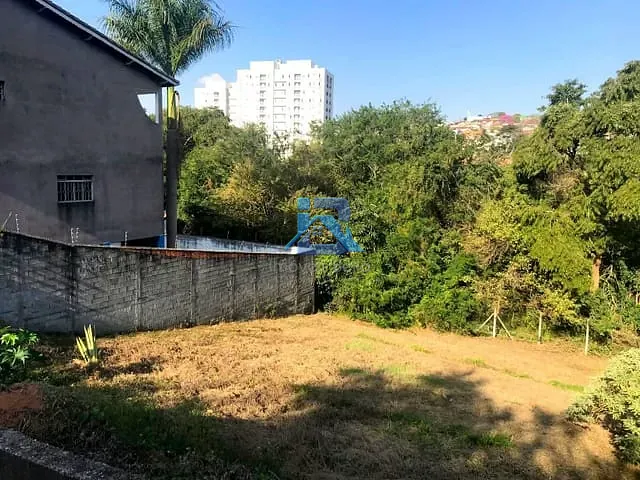 Terreno com 335m², à venda, no bairro Giardino D  Itália em Itatiba