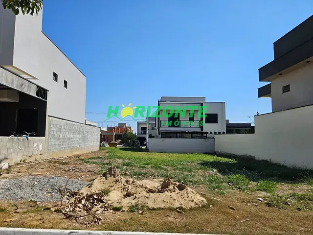 Terreno com 280m², à venda, no bairro Floresta em São José dos Campos