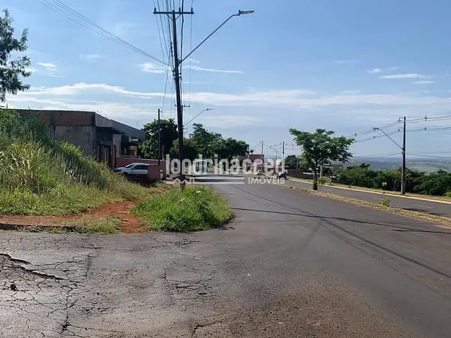 Terreno com 321m², à venda, no bairro Ouro Branco em Londrina