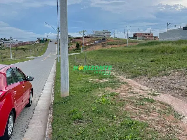Terreno com 330m², à venda, no bairro Urbanova em São José dos Campos
