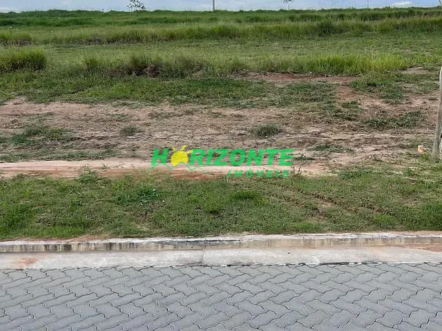 Terreno com 330m², à venda, no bairro Urbanova em São José dos Campos