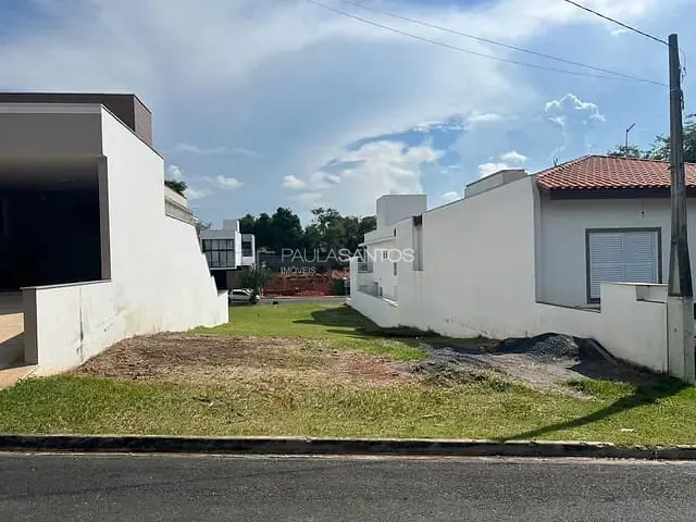 Terreno com 250m², à venda, no bairro Vossoroca em Votorantim