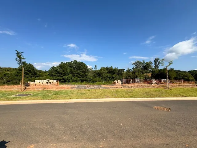 Terreno à venda, no bairro Alphaville em Campo Largo