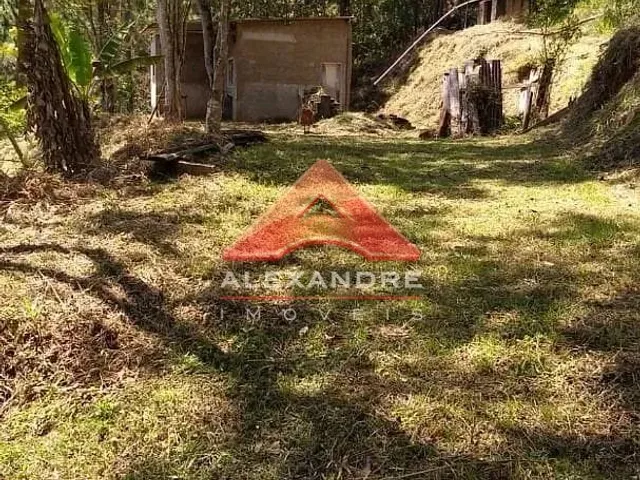 Terreno com 5000m², à venda, no bairro Canaã em Jambeiro