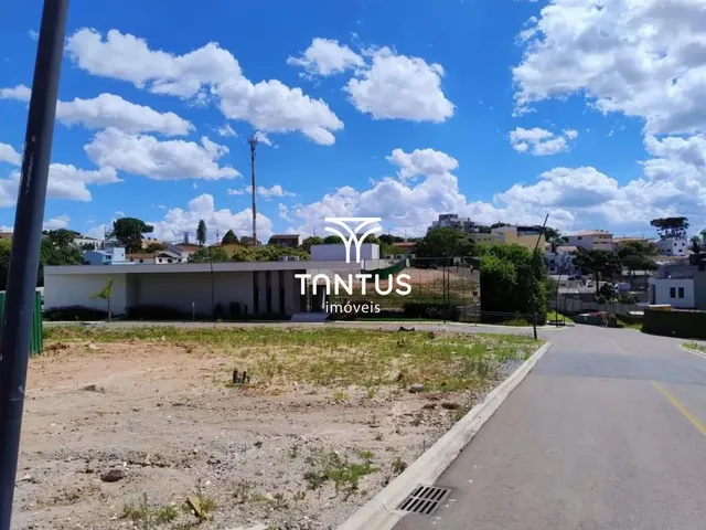 Terreno à venda, no bairro Pilarzinho em Curitiba