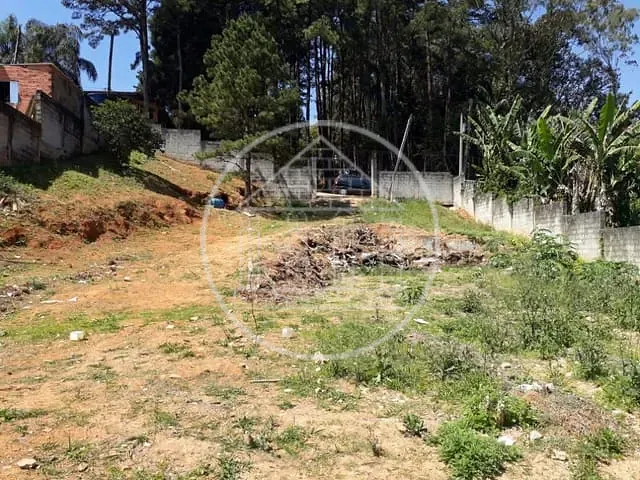 Terreno com 2730m², à venda, no bairro Chácara Fischer em Itapecerica da Serra