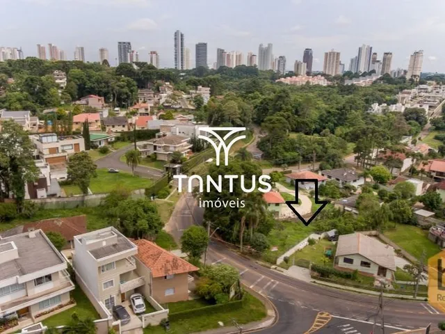 Terreno à venda, no bairro Campo Comprido em Curitiba