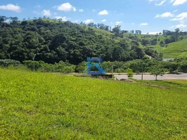 Terreno com 426m², à venda, no bairro Bairro Itapema em Itatiba