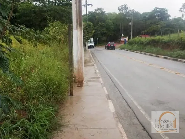Terreno com 472m², à venda, no bairro Jardim Eneide em Atibaia
