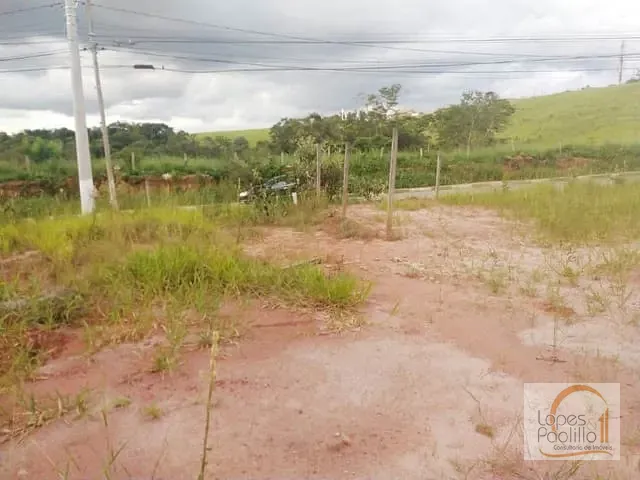 Terreno com 472m², à venda, no bairro Jardim Eneide em Atibaia