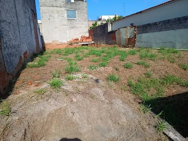 Terreno com 300m², à venda, no bairro Vila Haro em Sorocaba