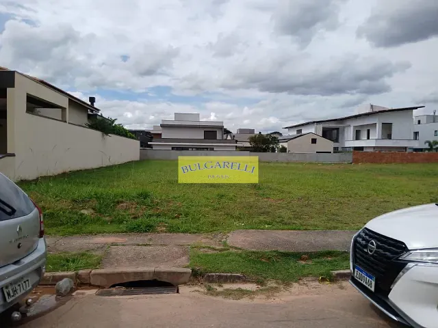Terreno com 600m², à venda, no bairro Jardim das Samambaias em Jundiaí