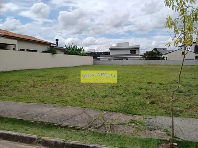 Terreno com 600m², à venda, no bairro Jardim das Samambaias em Jundiaí