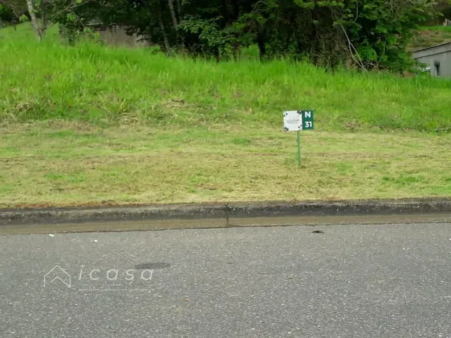 Terreno com 1000m², à venda, no bairro Canaã em Jambeiro