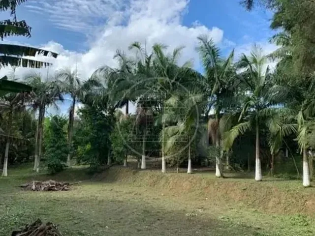 Terreno com 255m², à venda, no bairro Recanto Campina Verde em Embu-Guaçu