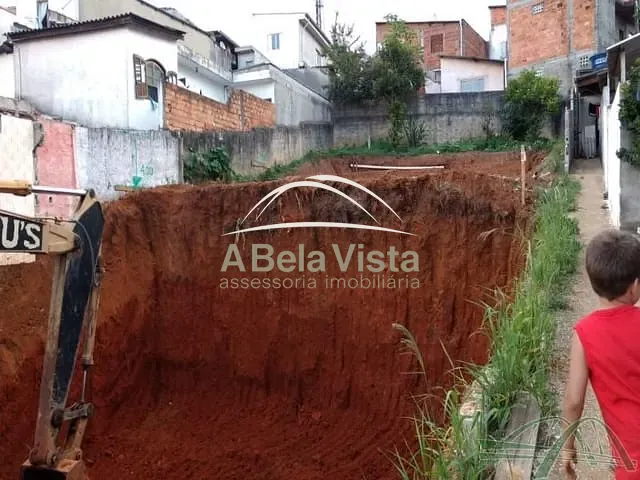 Terreno com 460m², à venda, no bairro Padroeira em Osasco