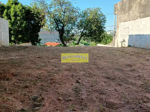 Terreno com 200m², à venda, no bairro Jardim Santa Rita de Cássia em Jundiaí