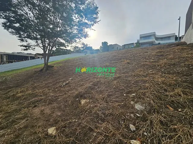 Terreno com 753m², à venda, no bairro Condomínio Reserva do Paratehy em São José dos Campos