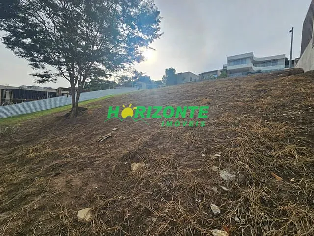 Terreno com 753m², à venda, no bairro Urbanova em São José dos Campos
