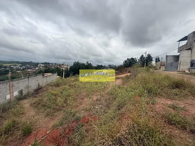 Terreno com 343m², à venda, no bairro Estância Climatérica Ypê em Jarinu
