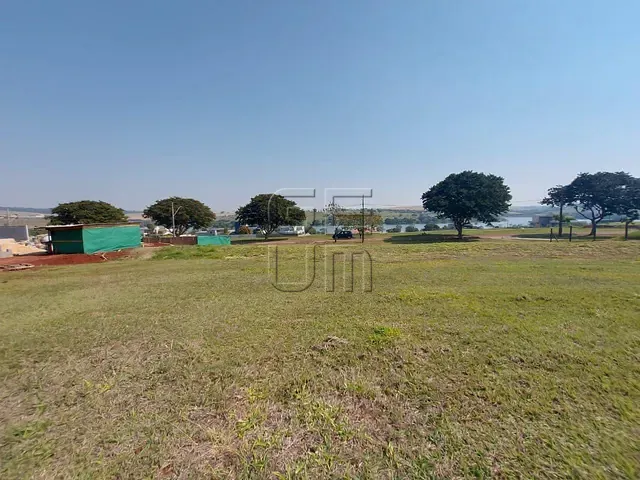 Terreno com 1500m², à venda, no bairro Ecovillas do Lago em Sertanópolis