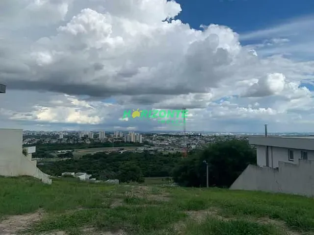 Terreno com 729m², à venda, no bairro Condomínio Reserva do Paratehy em São José dos Campos