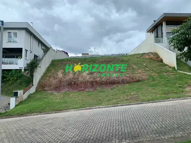 Terreno com 729m², à venda, no bairro URBANOVA em São José dos Campos