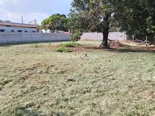 Terreno com 1000m², à venda, no bairro Centro em Salto de Pirapora