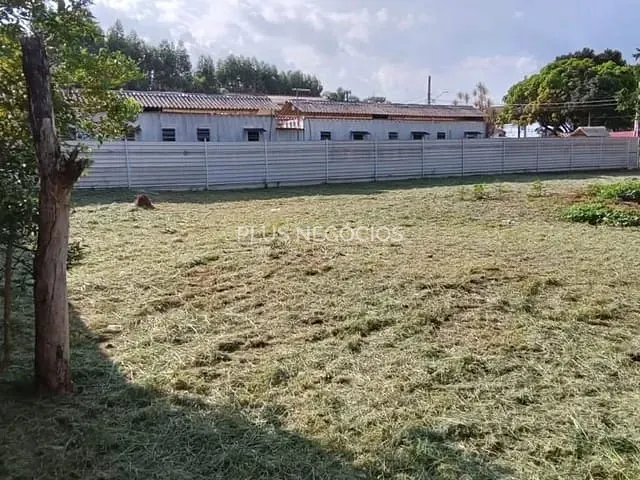 Terreno com 1000m², à venda, no bairro Centro em Salto de Pirapora