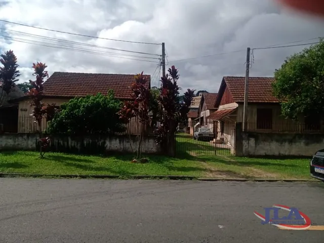 Terreno à venda, no bairro Guaíra em Curitiba