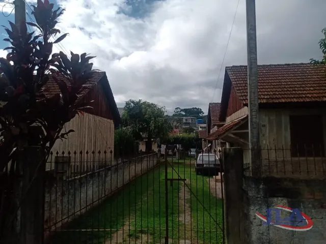 Terreno à venda, no bairro Guaíra em Curitiba