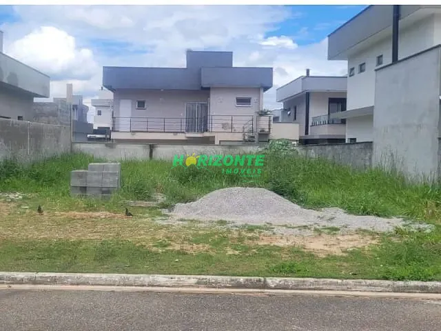 Terreno com 250m², à venda, no bairro Loteamento Floresta em São José dos Campos