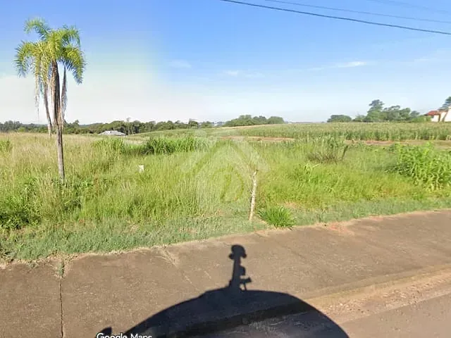 Terreno com 833m², à venda, no bairro Sto Antonio em Colinas