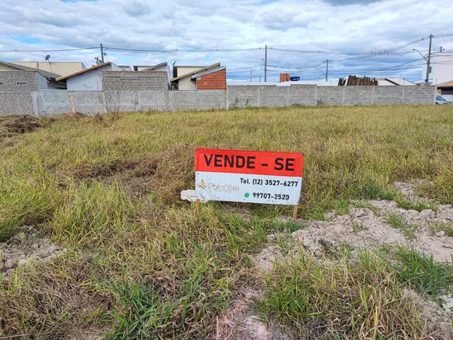 Terreno com 375m², à venda, no bairro Residencial e Comercial Portal dos Eucaliptos em Pindamonhangaba