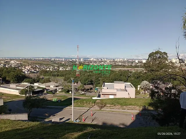 Terreno com 823m², à venda, no bairro Condomínio Reserva do Paratehy Sul em São José dos Campos