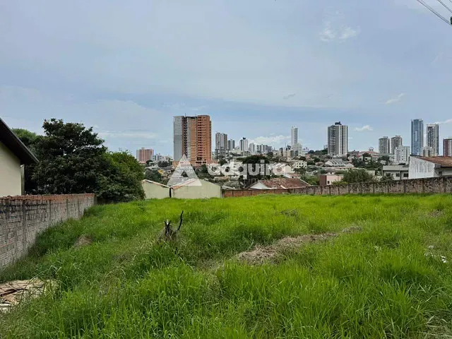 Terreno com 1123m², à venda, no bairro Oficinas em Ponta Grossa