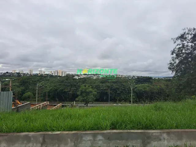 Terreno com 715m², à venda, no bairro Condomínio Reserva do Paratehy em São José dos Campos
