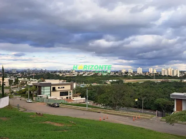 Terreno com 1279m², à venda, no bairro Condomínio Reserva do Paratehy em São José dos Campos