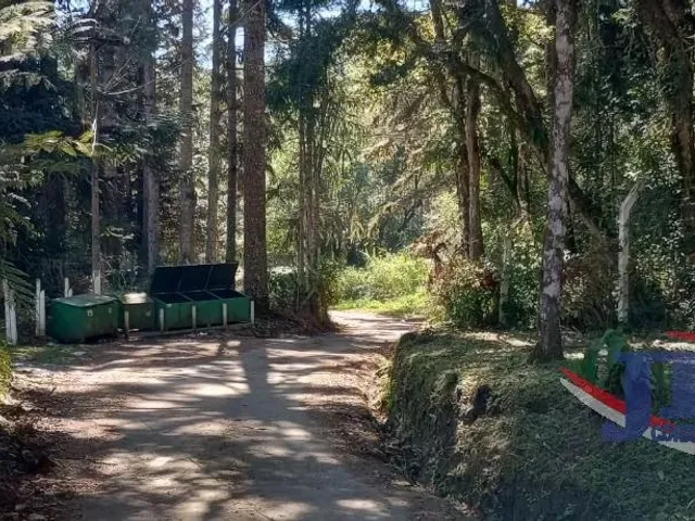 Terreno à venda, no bairro Campininha em Quatro Barras