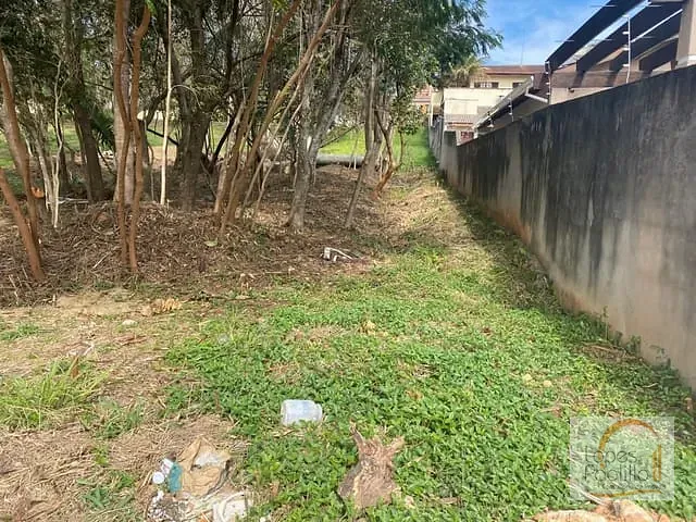 Terreno com 560m², à venda, no bairro Jardim Siriema em Atibaia