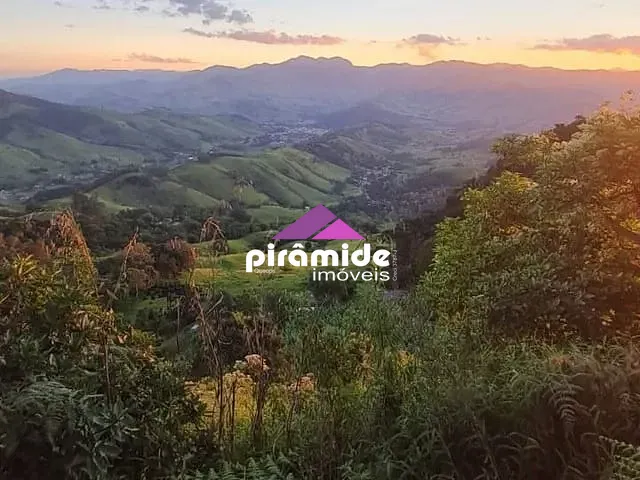 Terreno com 30000m², à venda, no bairro Quilombo em São Bento do Sapucaí