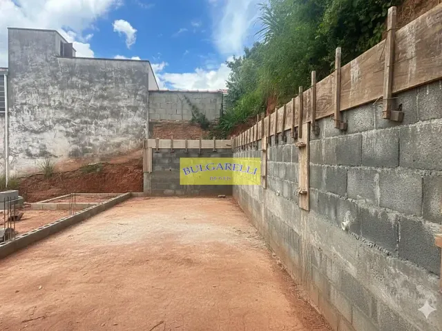 Terreno com 270m², à venda, no bairro Vila Joaquina em Jundiaí
