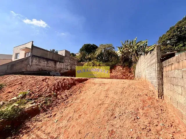 Terreno com 270m², à venda, no bairro Vila Joaquina em Jundiaí