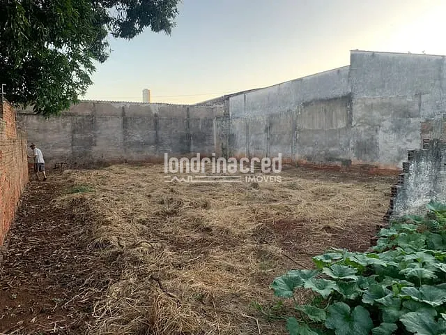 Terreno com 531m², à venda, no bairro Castelo em Londrina