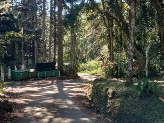 Terreno à venda, no bairro Campininha em Quatro Barras