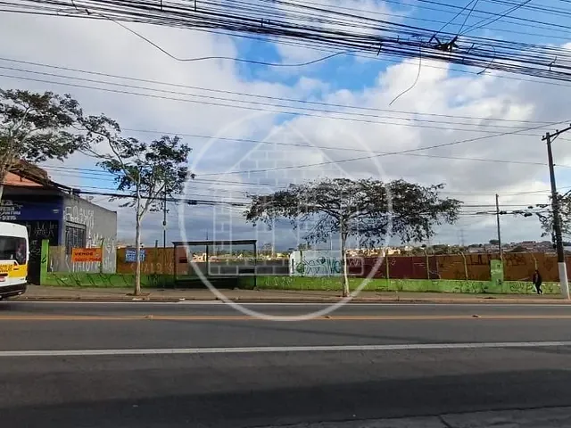 Terreno com 830m², à venda, no bairro Parque Brasil em São Paulo