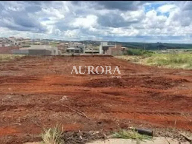 Terreno com 500m², à venda, no bairro Conjunto Residencial Roberto Conceicao em Cambé