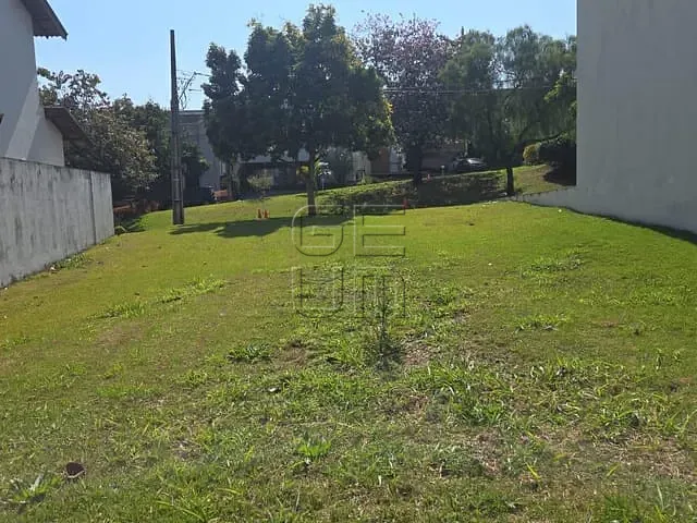 Terreno com 360m², à venda, no bairro Esperança em Londrina
